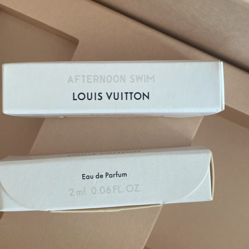 Louis Vuitton Perfume Set of 2 samples comes in LV box - Picture 7 of 7